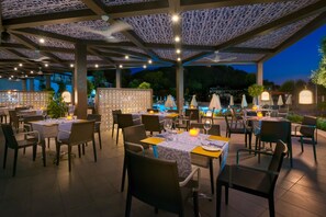 6 restauranter, frokost serveres