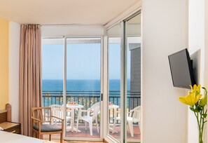 Minibar, desk, blackout curtains, WiFi - Relaxia Beverly Park (San Bartolomé de Tirajana)