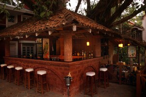 Bar (en la propiedad)