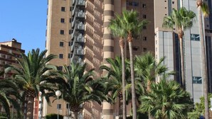室外游泳池