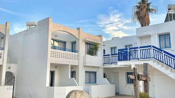 Piscine extérieure (ouverte en saison)