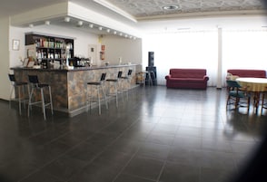 酒吧（店内）