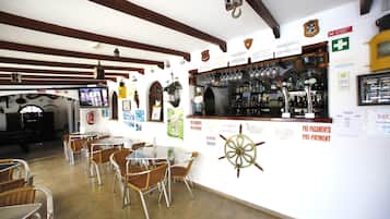 Snack bar