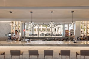Bar (on property) - Hotel Best Da Vinci (Salou)