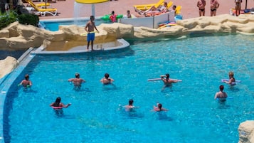 Exercise/lap pool