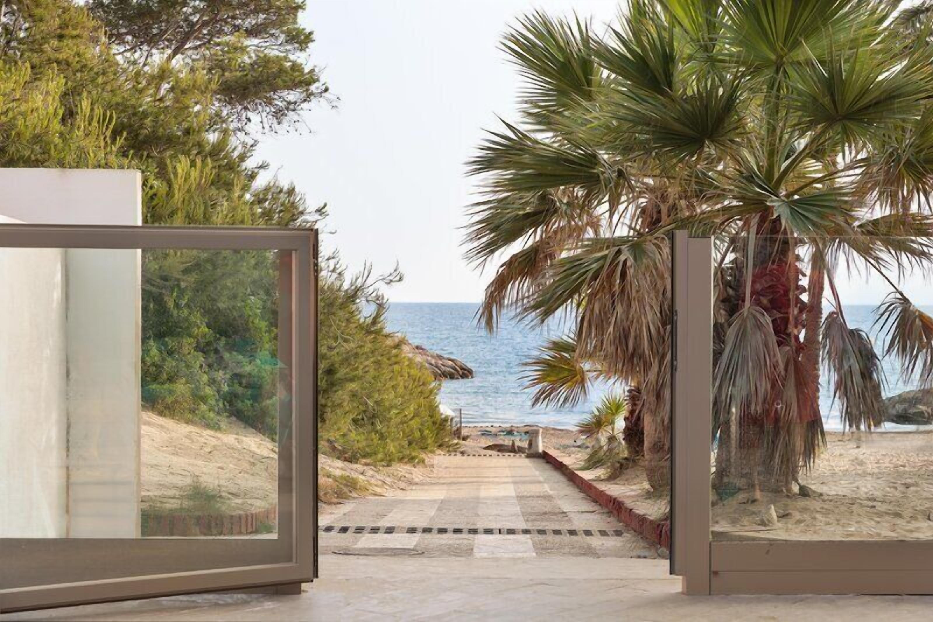 Beach nearby