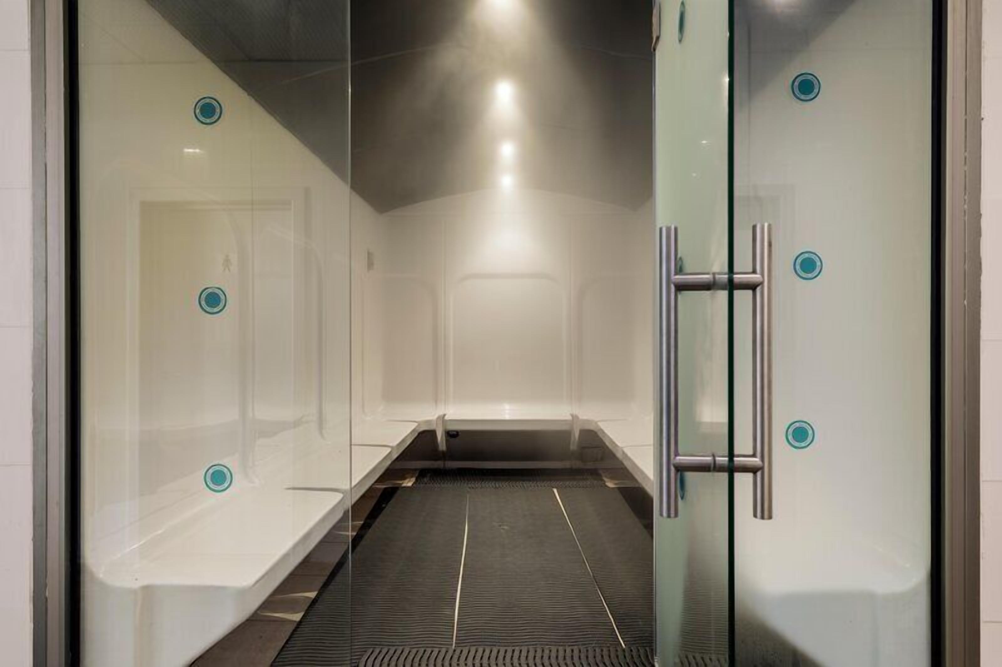 Salas de tratamiento para parejas y baño turco o hammam 