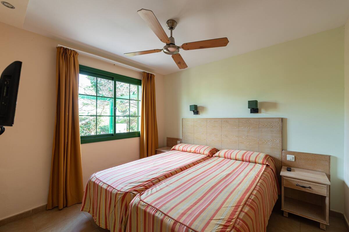 1 bedroom, desk, iron/ironing board (on request), free cots/infant beds