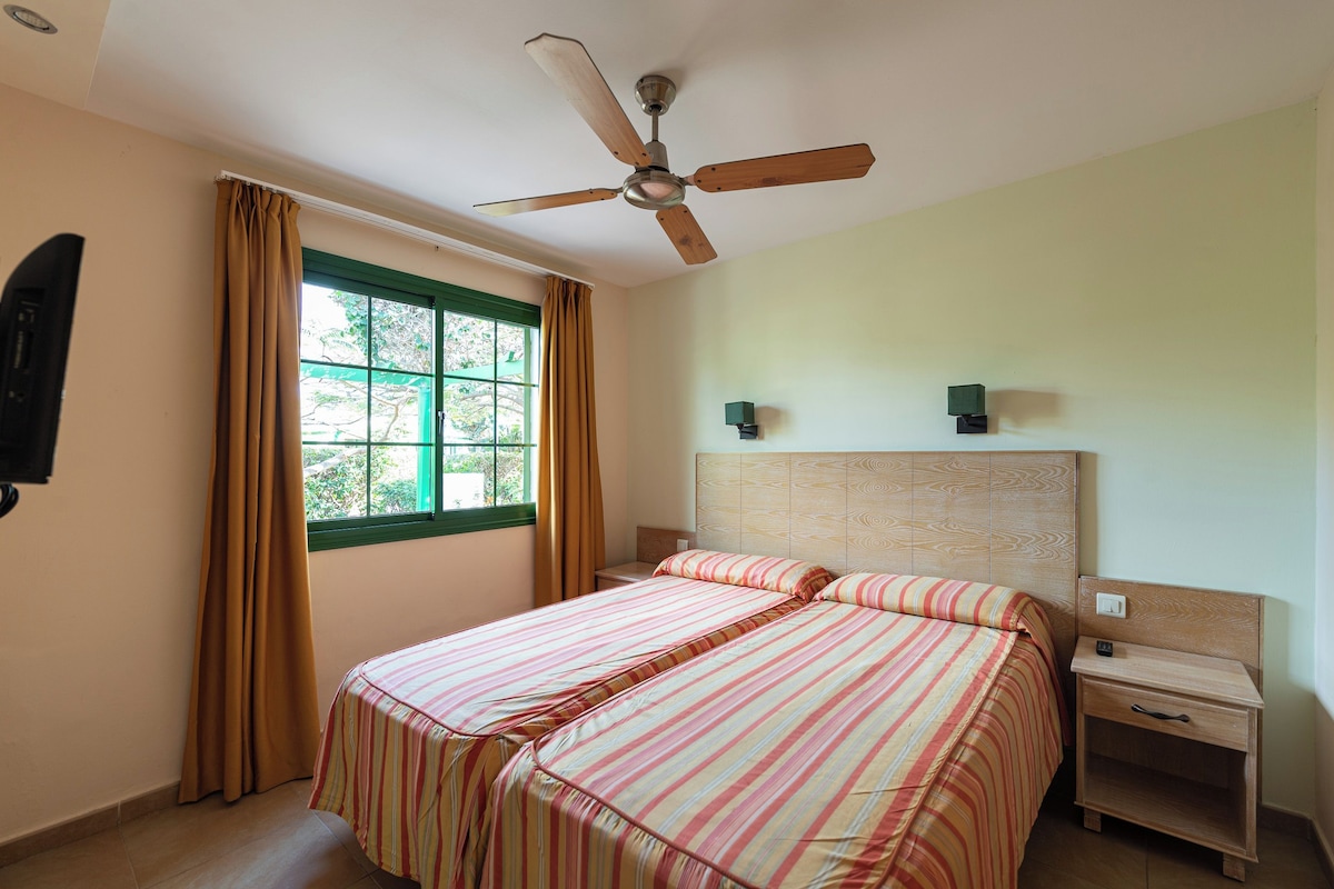 1 bedroom, desk, iron/ironing board (on request), free cots/infant beds
