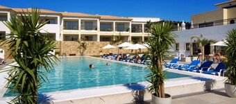 Novochoro Apartments