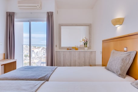 Double or Twin Room. Hotel Vila Recife