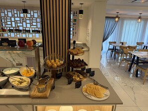 Desayuno buffet incluido todos los días 