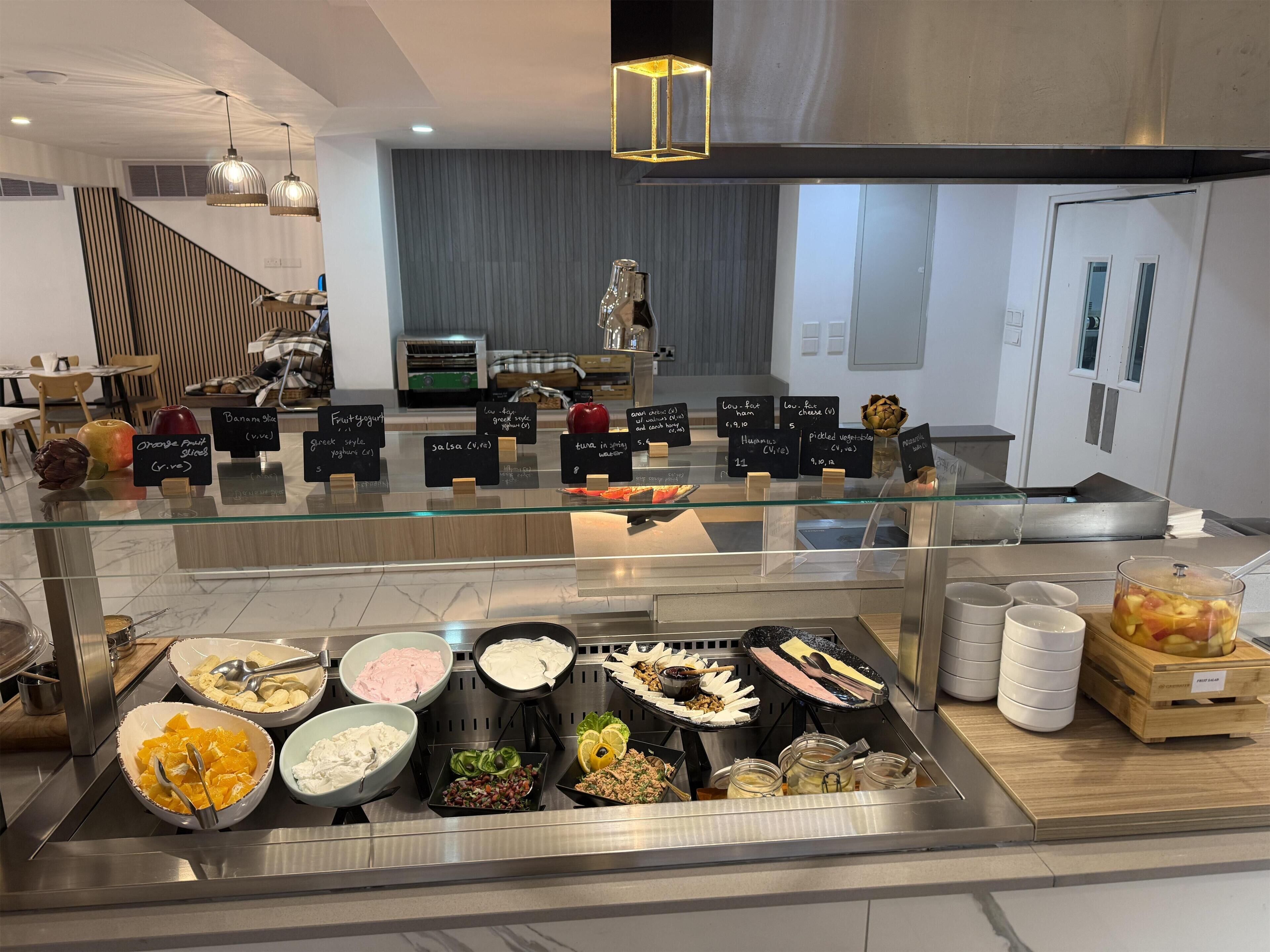 餐饮