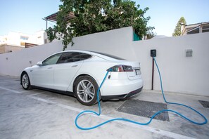 Ladestasjon for elbiler