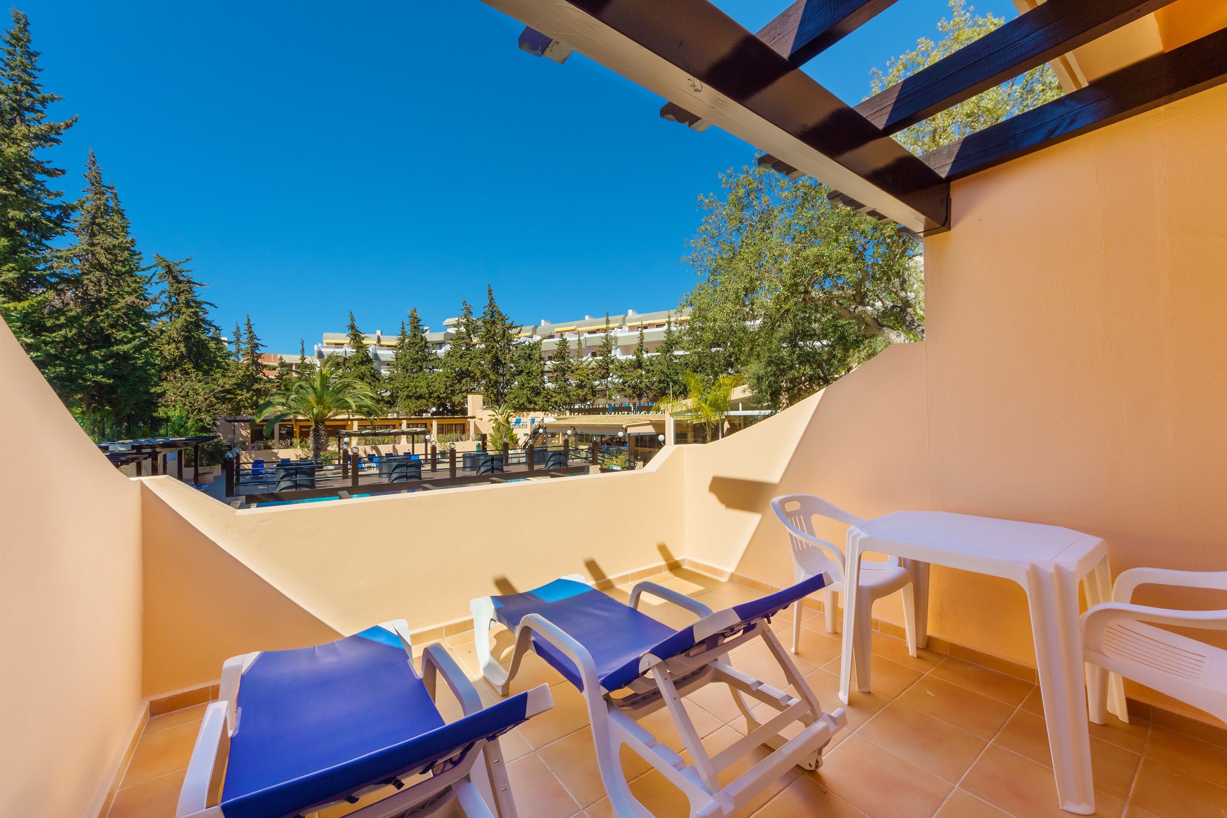 double or twin room | balcony