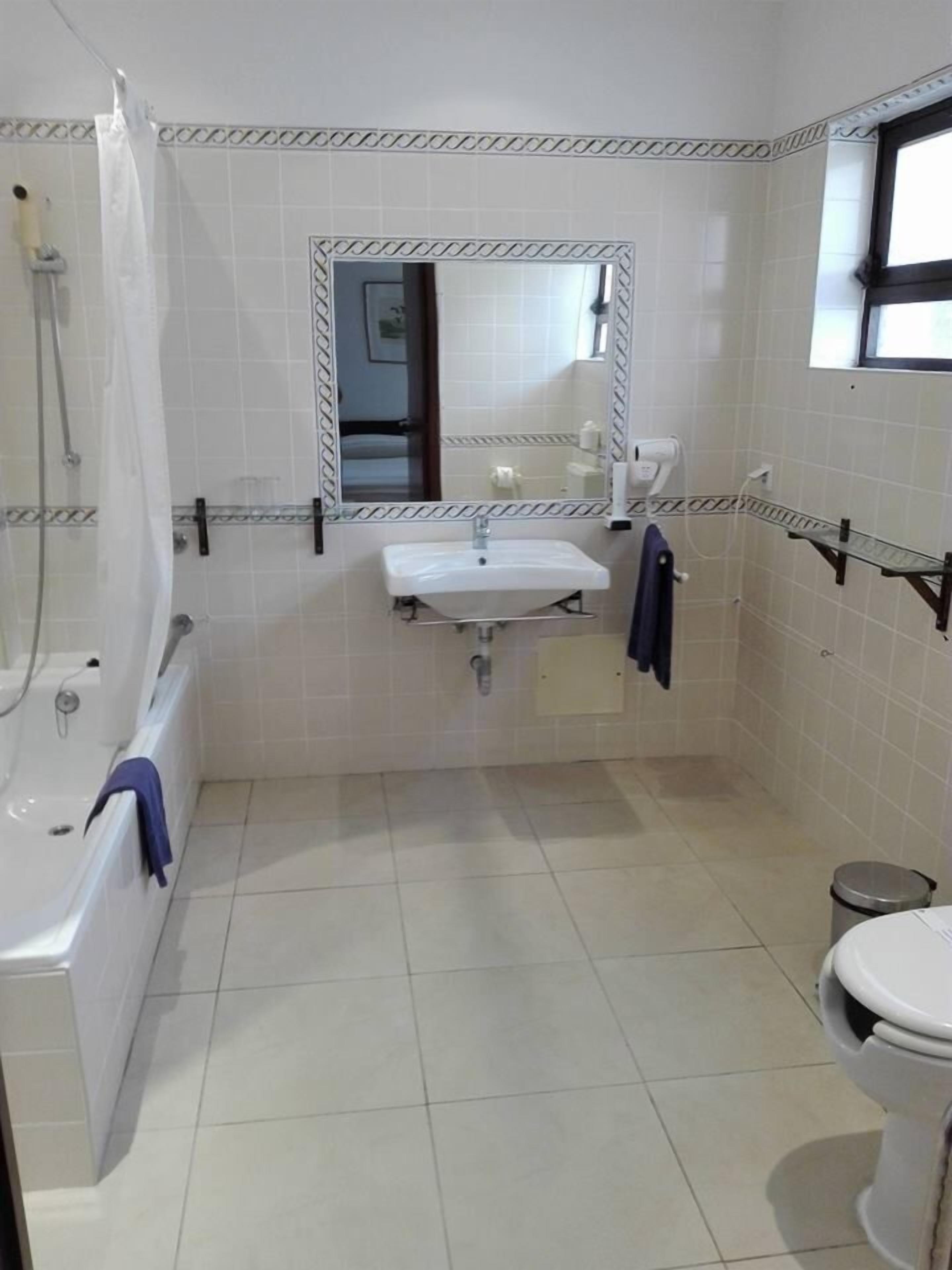 double or twin room, accessible | bathroom | bathtub, free toiletries, hair dryer, towels
