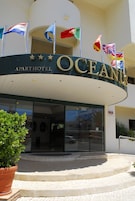 Entrada al alojamiento