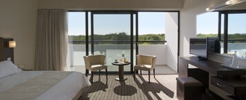 In-room safe, individually decorated, individually furnished, desk