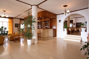 Bar (en el alojamiento)