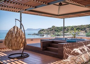 Honeymoon Suite with Outdoor Hot Tub & Sea View | バルコニーからの眺望