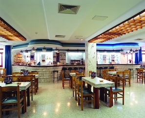 Bar (on property) - Hotel Clipper (Lloret de Mar)