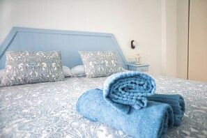 1 bedroom, in-room safe, individually decorated, individually furnished