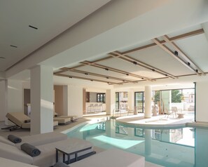 屋内プール