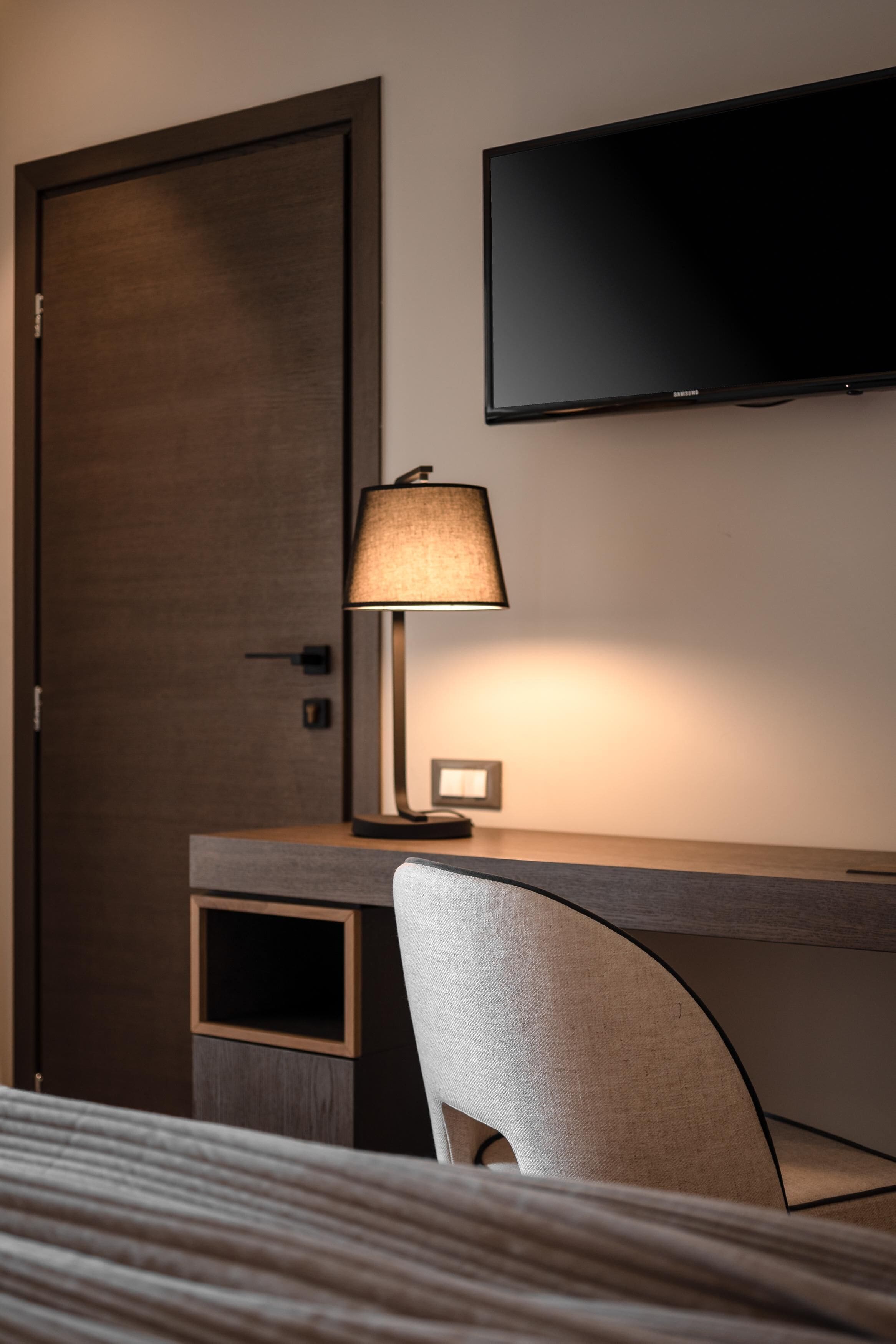 superior room, pool view | 1 bedroom, desk, blackout curtains, soundproofing