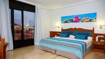 Chambre Double Standard | Minibar, rideaux occultants, chambres insonorisées, Wi-Fi gratuit