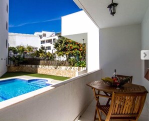 Standard Apartment, 1 Bedroom | Private kitchen | Fridge, microwave, oven, stovetop - Sol a Sul Apartments (Albufeira)