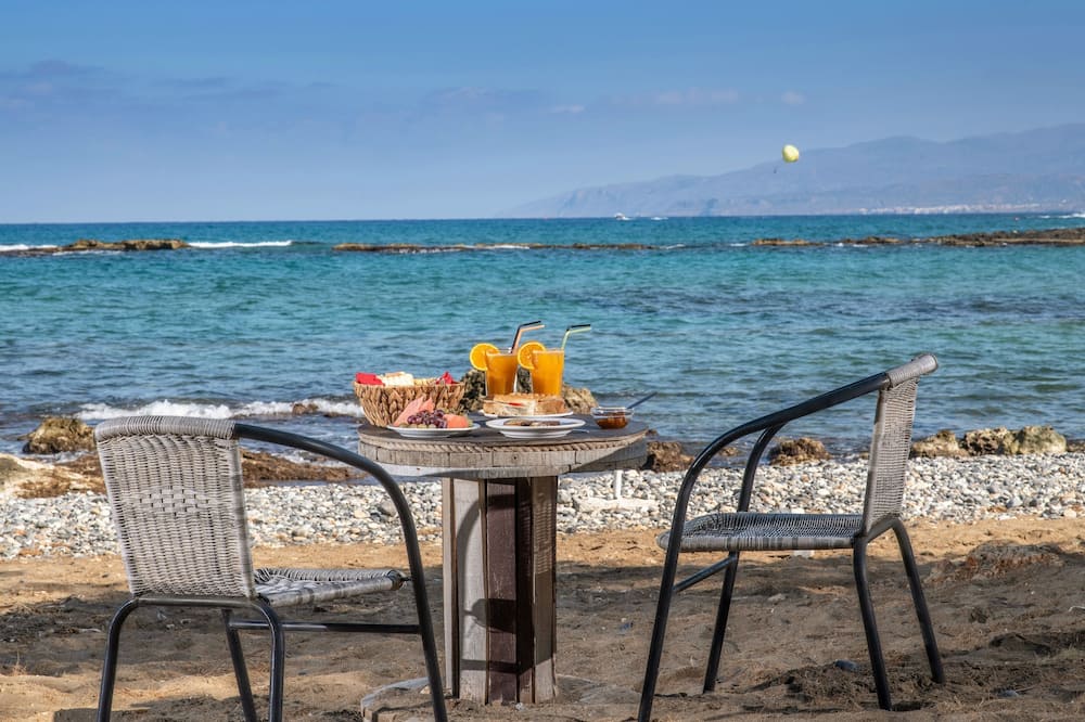 Iliostasi Beach Apartments - Καμινάκι