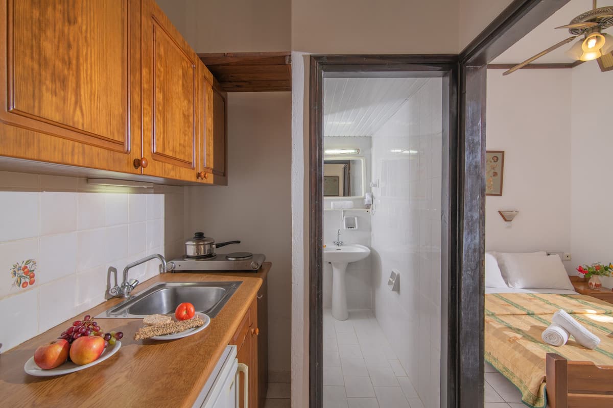 Apartment with Garden or Pool view