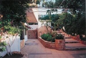 Interior entrance - Iliostasi Beach Apartments (Hersonissos)