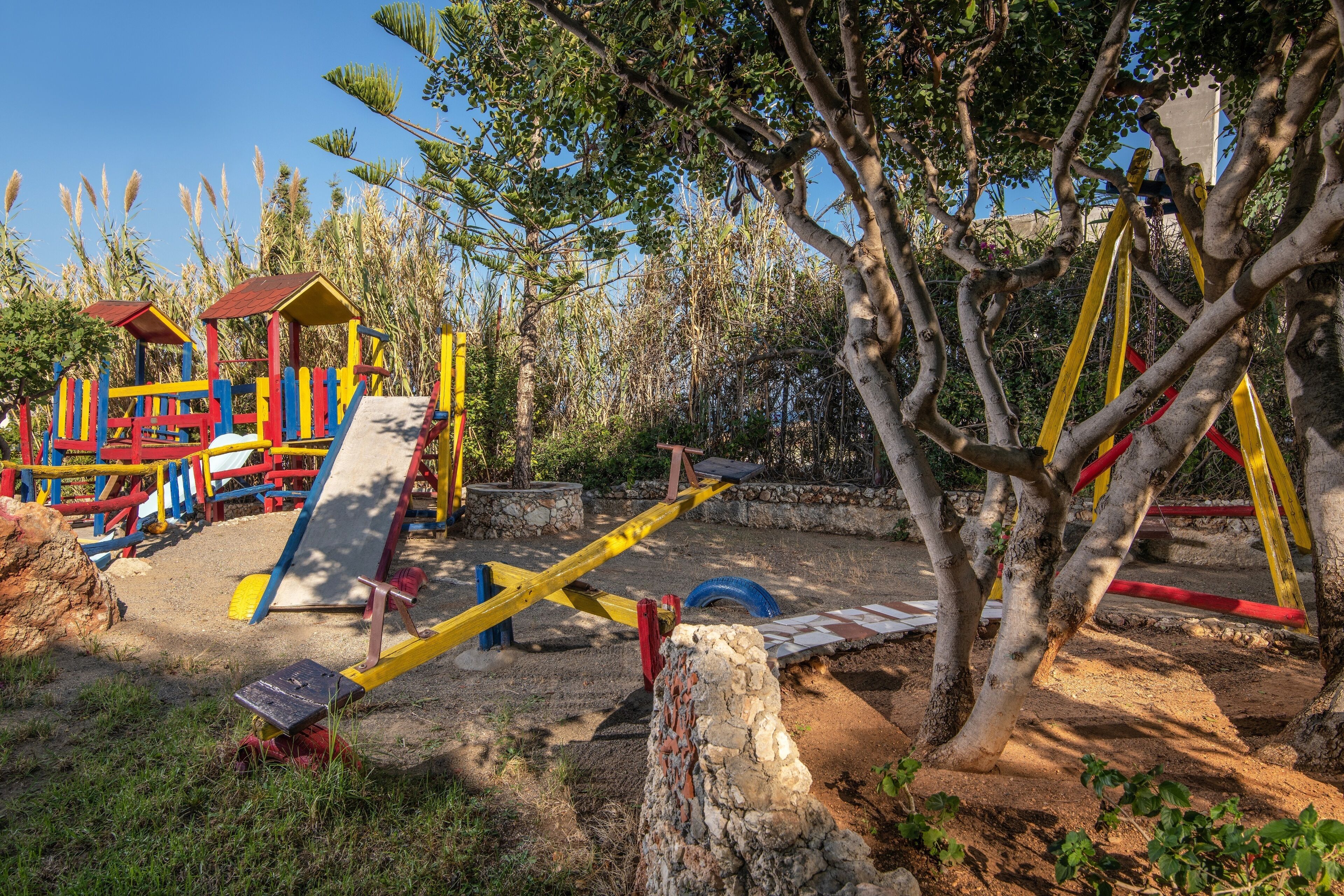 children’s play area – outdoor