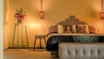 Suite superior | Ropa de cama de alta calidad y minibar