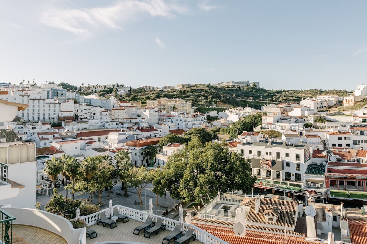 1 habitación y caja de seguridad en la habitación