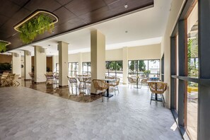 Interior - Hotel San Fermín by Dorobe (Benalmádena)