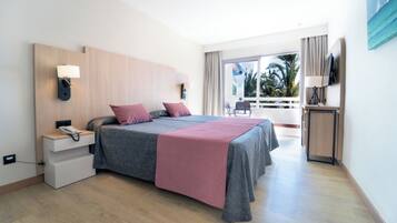 Een minibar, geluiddichte muren, gratis wifi, beddengoed