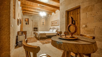 Chambre Double Deluxe | 1 chambre, literie de qualité supérieure, chambres insonorisées