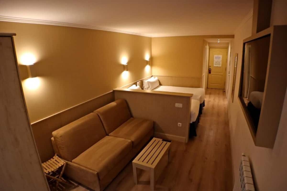 In-room safe, desk, blackout curtains, free WiFi