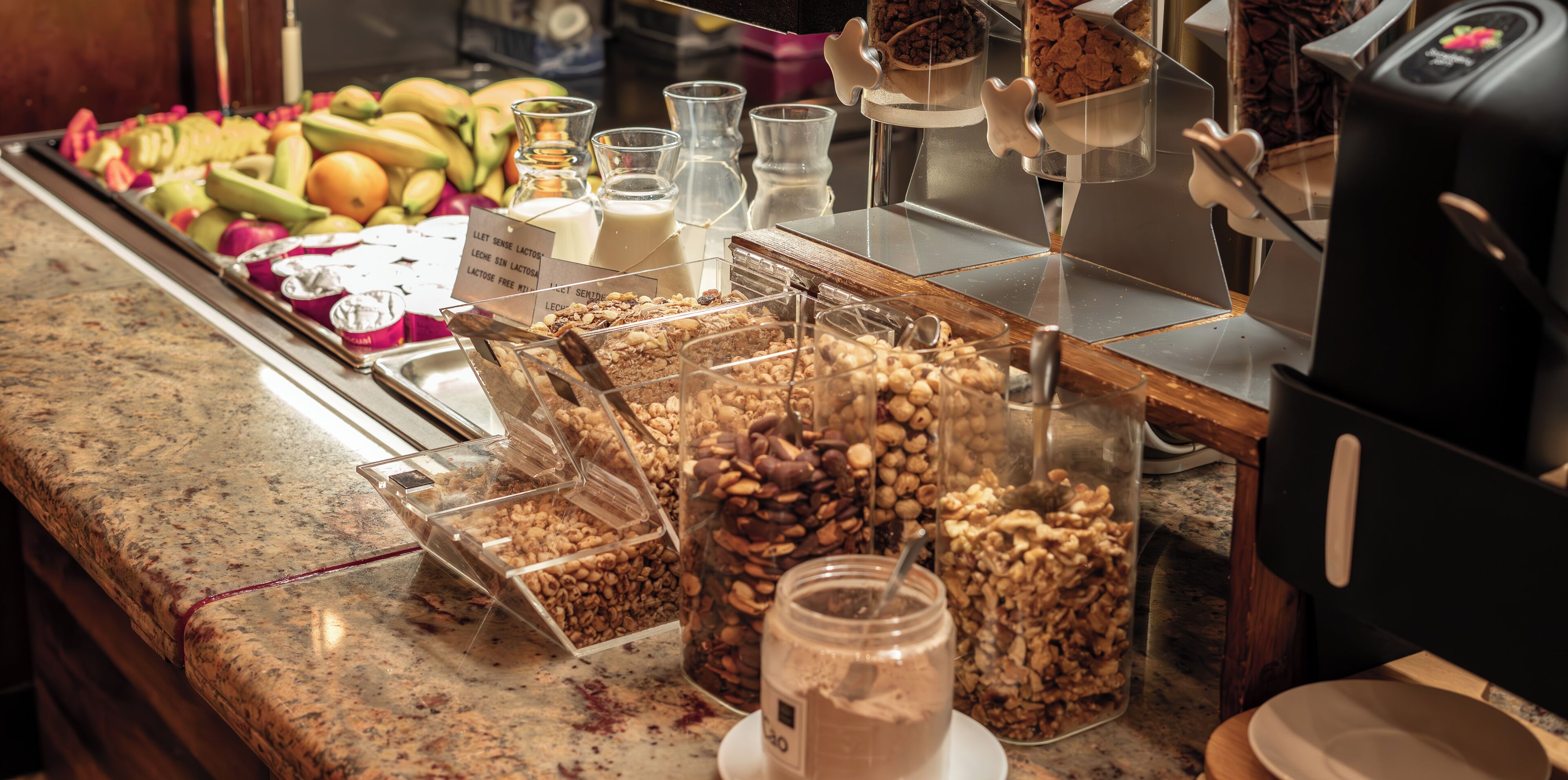 daily buffet breakfast (eur 14 per person)