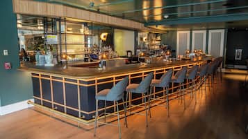 Bar (en la propiedad)
