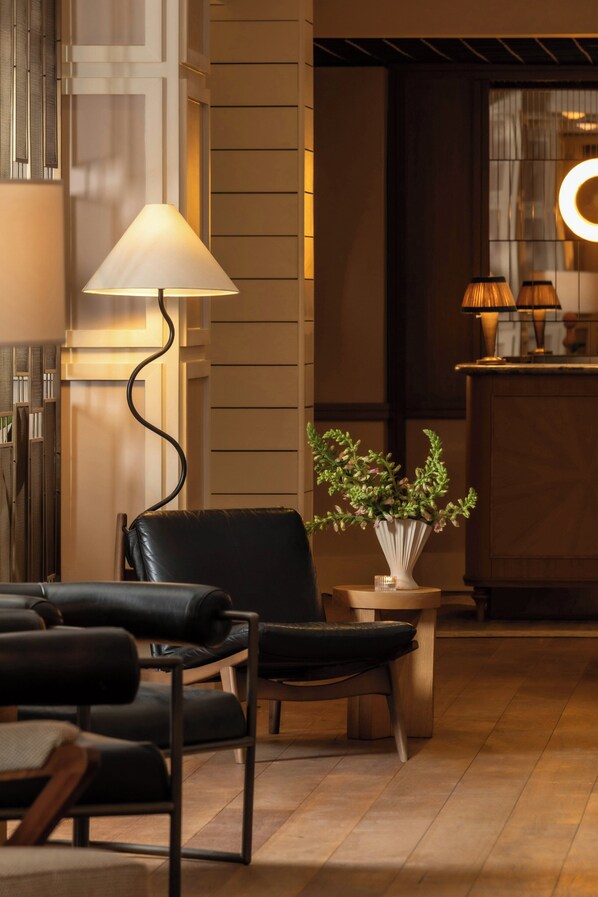 Lobby - Hutton Hotel, Nashville, a Tribute Portfolio Hotel (Nashville)