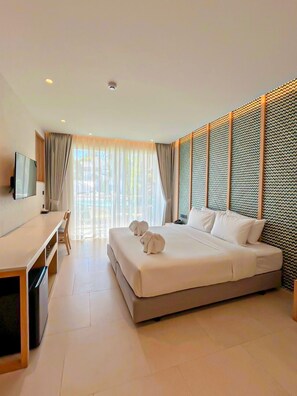 View from room - Peach Hill Resort (Karon)