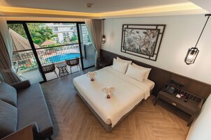 Colchones con pillow-top, minibar y caja de seguridad en la habitación 