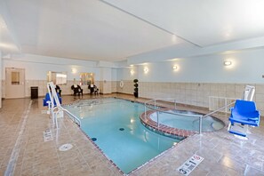 Indoor pool - Best Western Plus Guymon Hotel & Suites (Guymon)