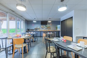 Daily buffet breakfast (EUR 9.9 per person) - Appart'City Classic Limoges (Limoges)