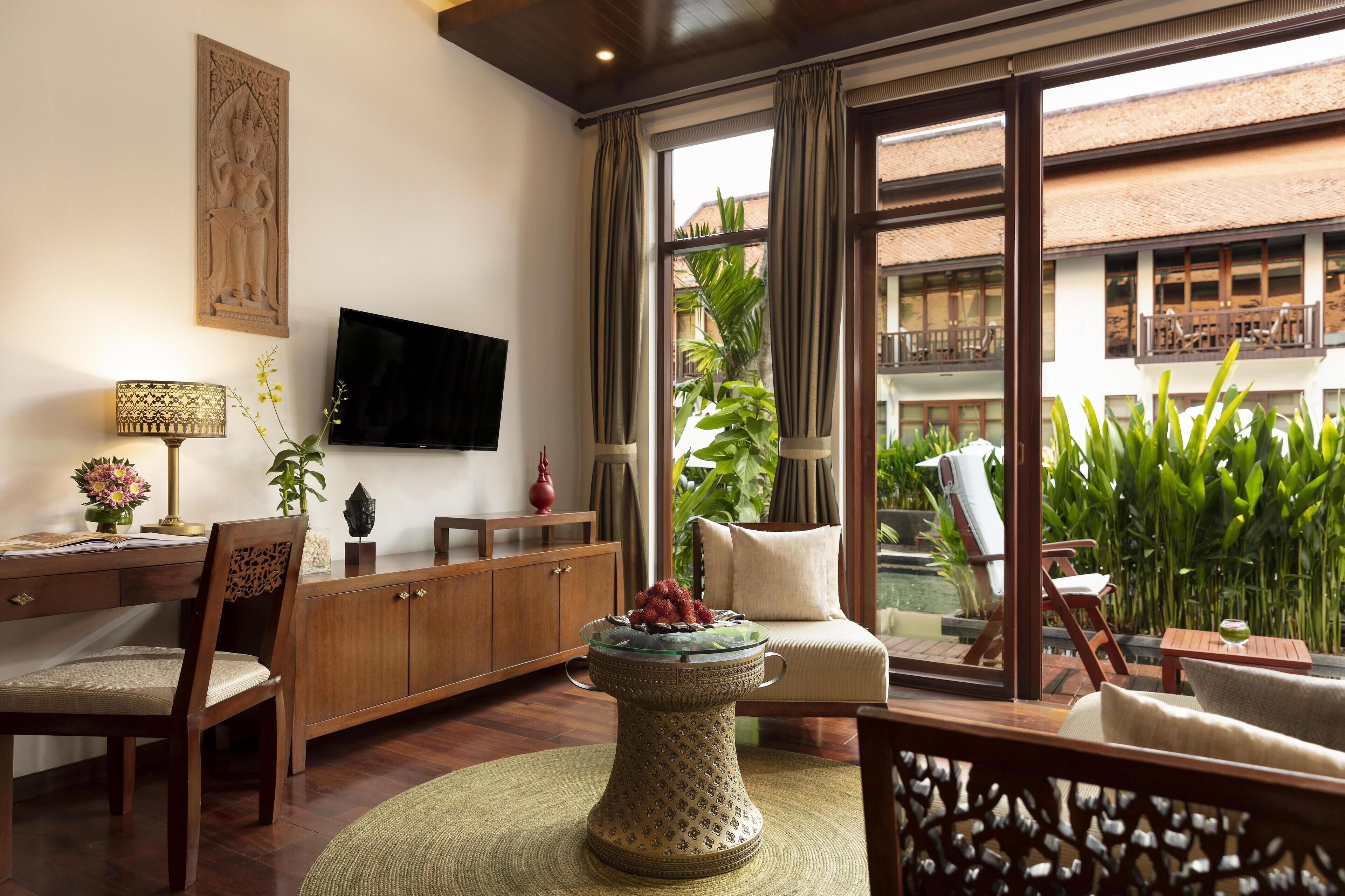 1 bedroom, Egyptian cotton sheets, premium bedding, memory foam beds