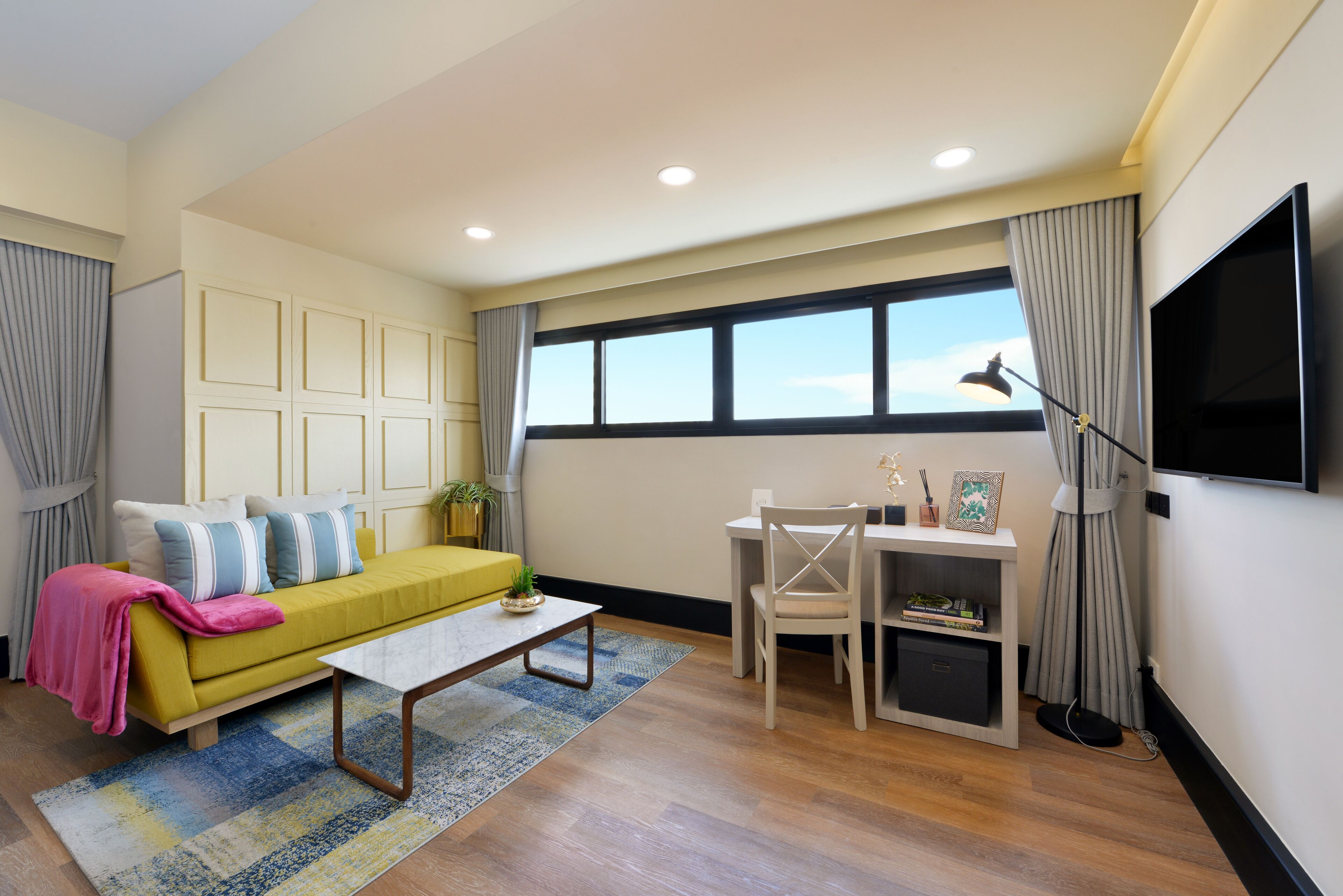 43-inch lcd tv with cable channels, tv