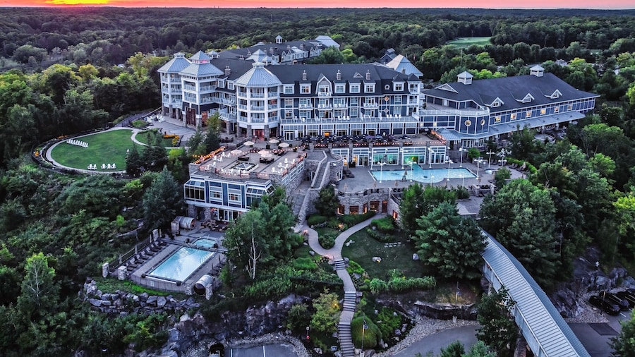 JW Marriott The Rosseau Muskoka Resort & Spa